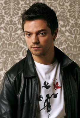 Dominic Cooper Poster 2200590