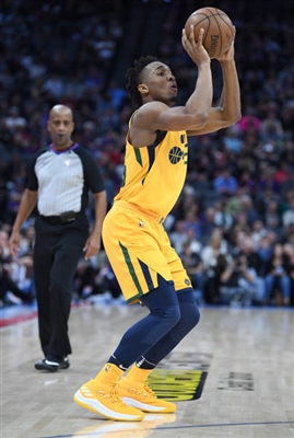 Donovan Mitchell Poster 3427343