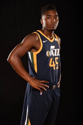 Donovan Mitchell Poster 3427410