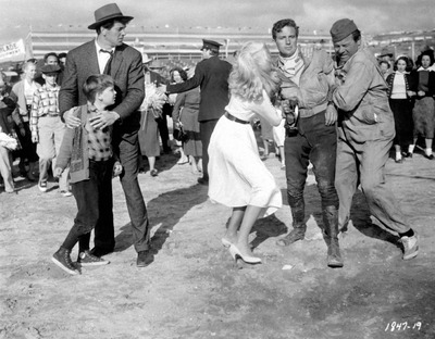 Dorothy Malone Poster 2600402