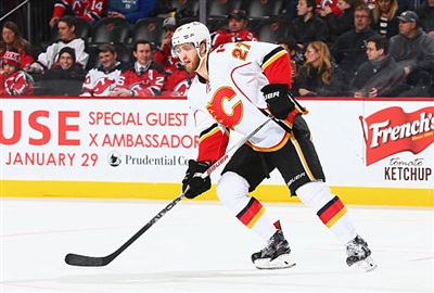 Dougie Hamilton Poster 3546002