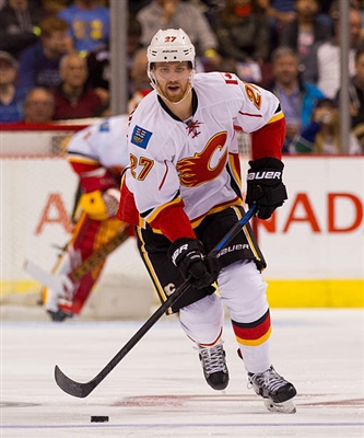 Dougie Hamilton Poster 3546009