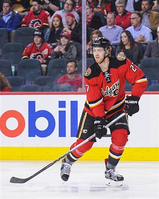Dougie Hamilton Poster 3546053