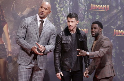 Dwayne Johnson Poster 2978913