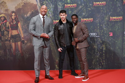 Dwayne Johnson Poster 2979090