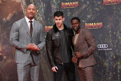 Dwayne Johnson Poster 2979144