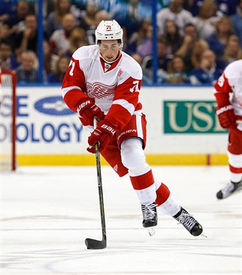 Dylan Larkin Poster 3554866