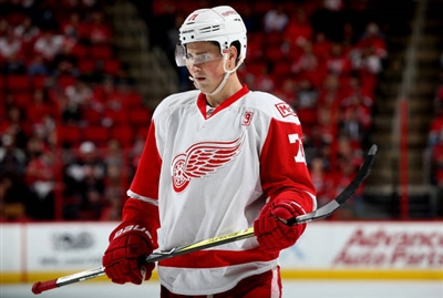 Dylan Larkin Poster 3555047