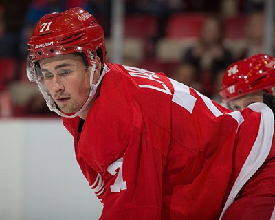 Dylan Larkin Poster 3555052