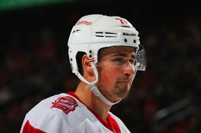Dylan Larkin Poster 3555064
