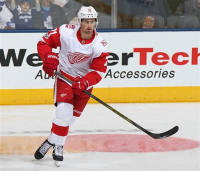 Dylan Larkin Poster 3555070