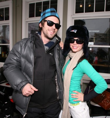 ELIZA DUSHKU Poster 1510387