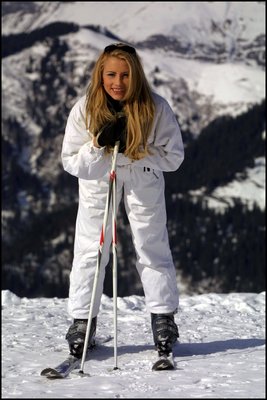 ELODIE GOSSUIN Poster 2079859