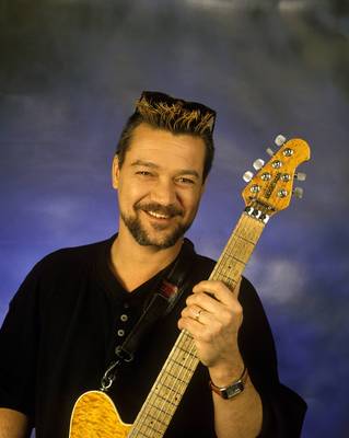 Eddie Van Halen Poster 2526586