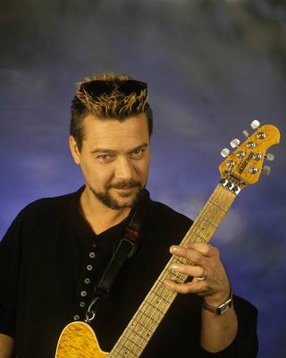 Eddie Van Halen Poster 2662067