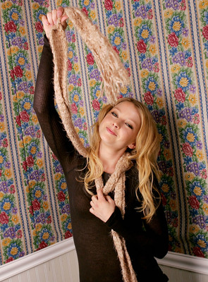 Elisabeth Harnois Poster 2063803