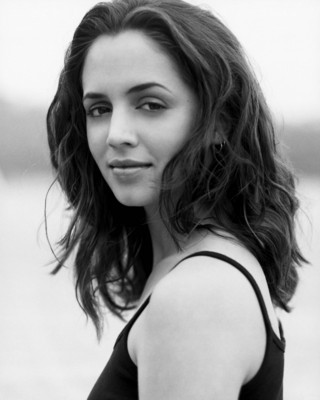 Eliza Dushku Poster 1336009