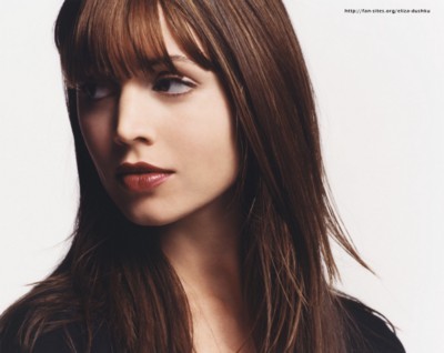 Eliza Dushku Poster 1338926
