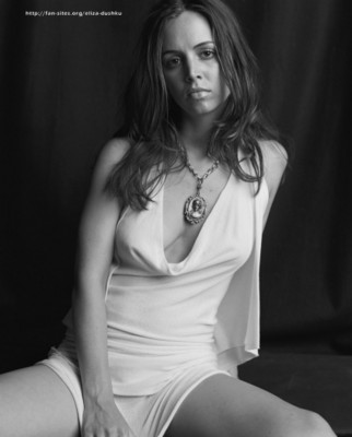 Eliza Dushku Poster 1338960
