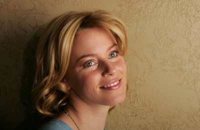 Elizabeth Banks Poster 1247306