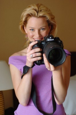 Elizabeth Banks Poster 1269322
