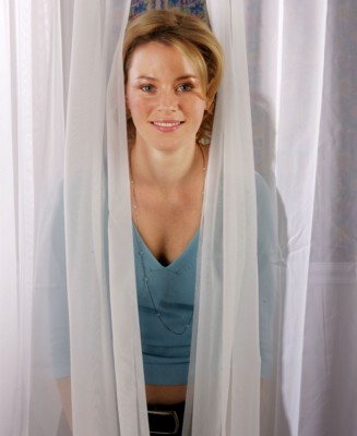 Elizabeth Banks Poster 1351821