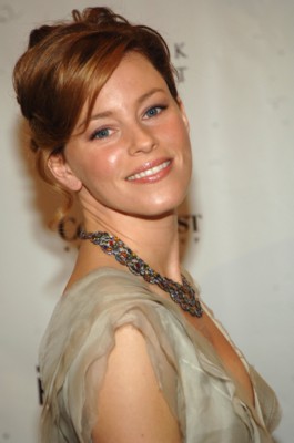 Elizabeth Banks Poster 1480525