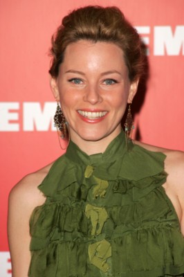 Elizabeth Banks Poster 1495613