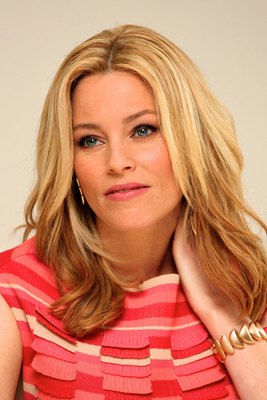 Elizabeth Banks Poster 2221887