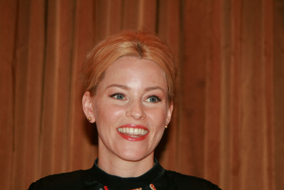 Elizabeth Banks Poster 2221893