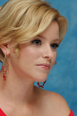 Elizabeth Banks Poster 2244779