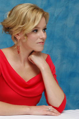Elizabeth Banks Poster 2244782