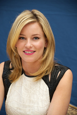 Elizabeth Banks Poster 2328995
