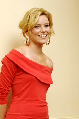 Elizabeth Banks Poster 2402095