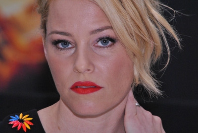 Elizabeth Banks Poster 2489359