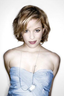 Elizabeth Banks Poster 2531961