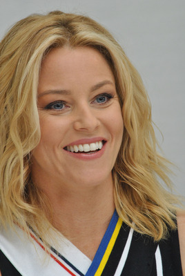 Elizabeth Banks Poster 2531973