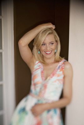 Elizabeth Banks Poster 2531974