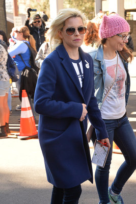 Elizabeth Banks Poster 3015497