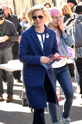 Elizabeth Banks Poster 3015502