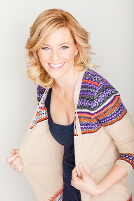 Elizabeth Banks Poster 3823986