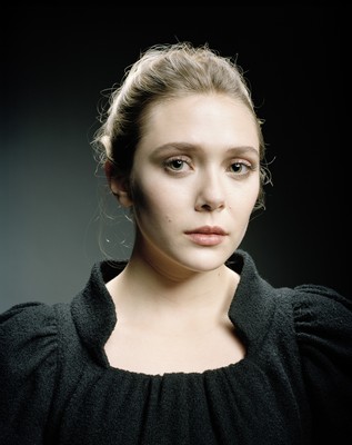 Elizabeth Olsen Poster 2129496