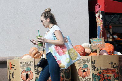 Elizabeth Olsen Poster 2770886