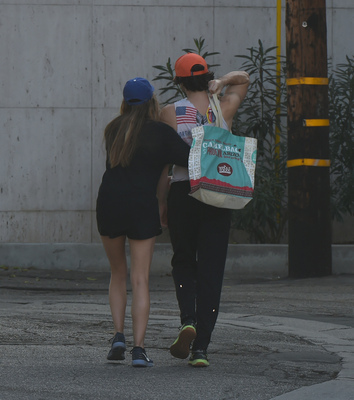 Elizabeth Olsen Poster 2820253