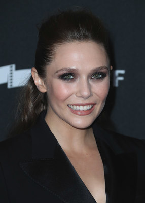 Elizabeth Olsen Poster 2888335