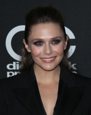 Elizabeth Olsen Poster 2888357