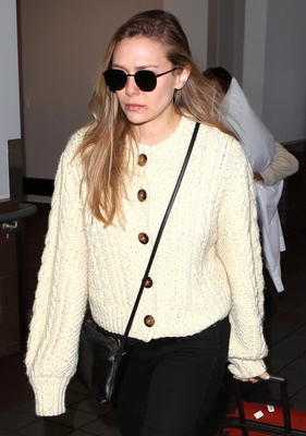 Elizabeth Olsen Poster 2888364