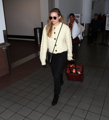 Elizabeth Olsen Poster 2888468