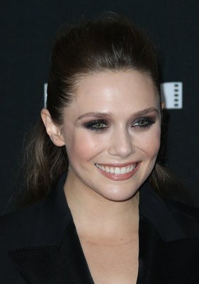Elizabeth Olsen Poster 2888470