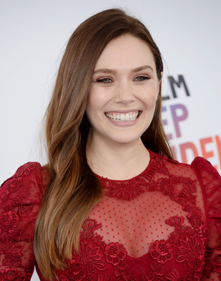 Elizabeth Olsen Poster 3174067